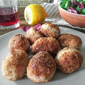 Italian fried Meatballs Recipe-image