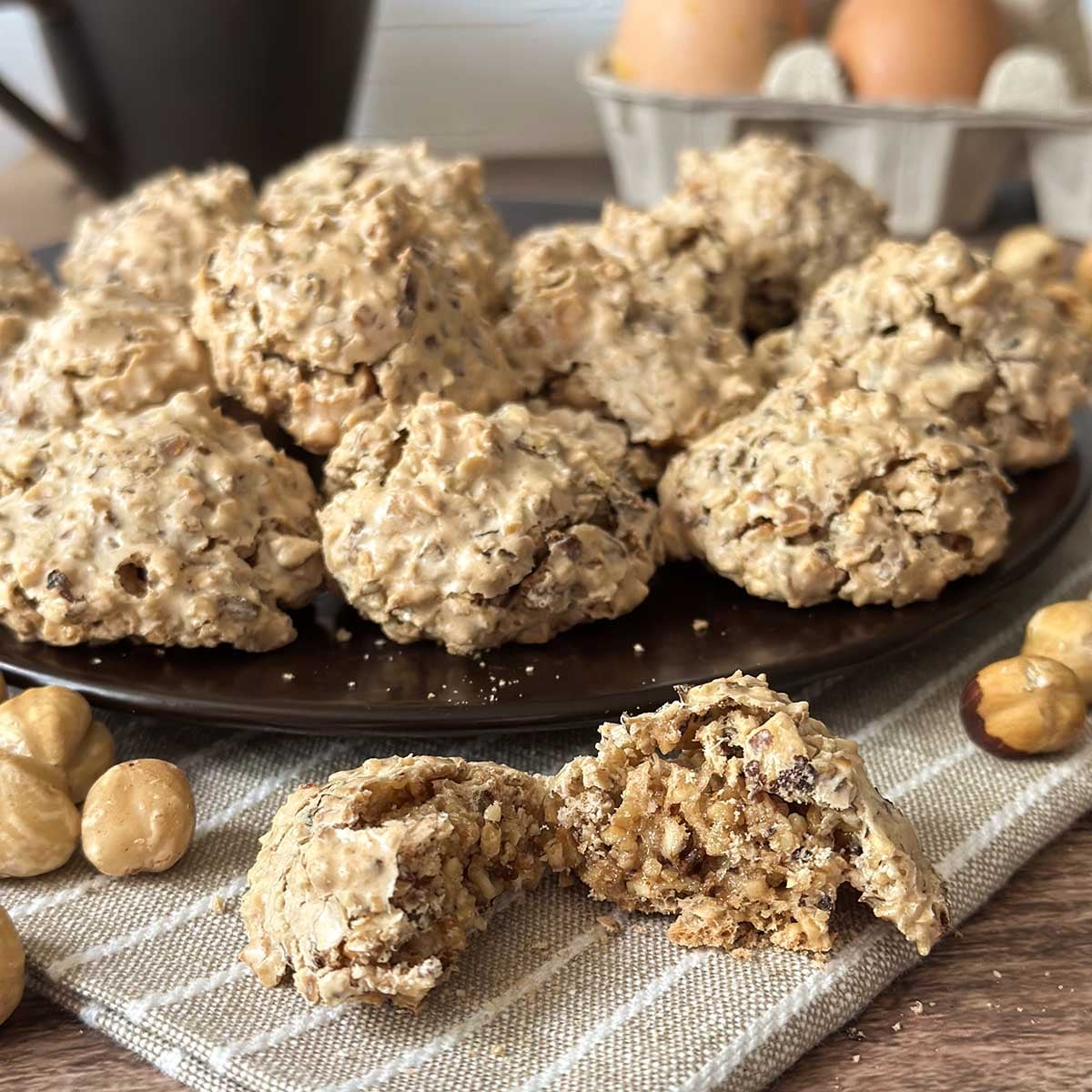 Brutti ma Buoni (Italian Hazelnut Cookies)