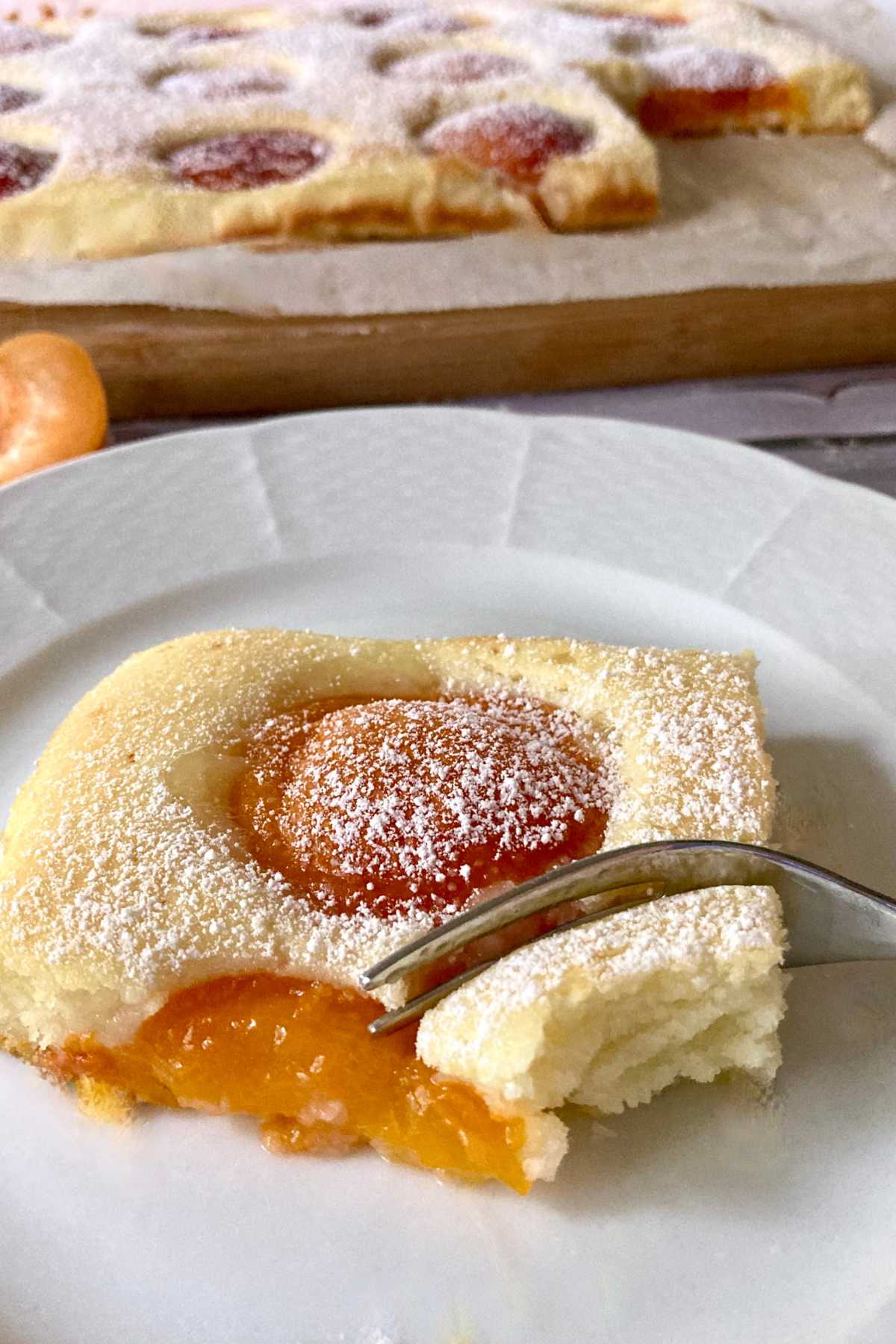 italian apricot cake recipe