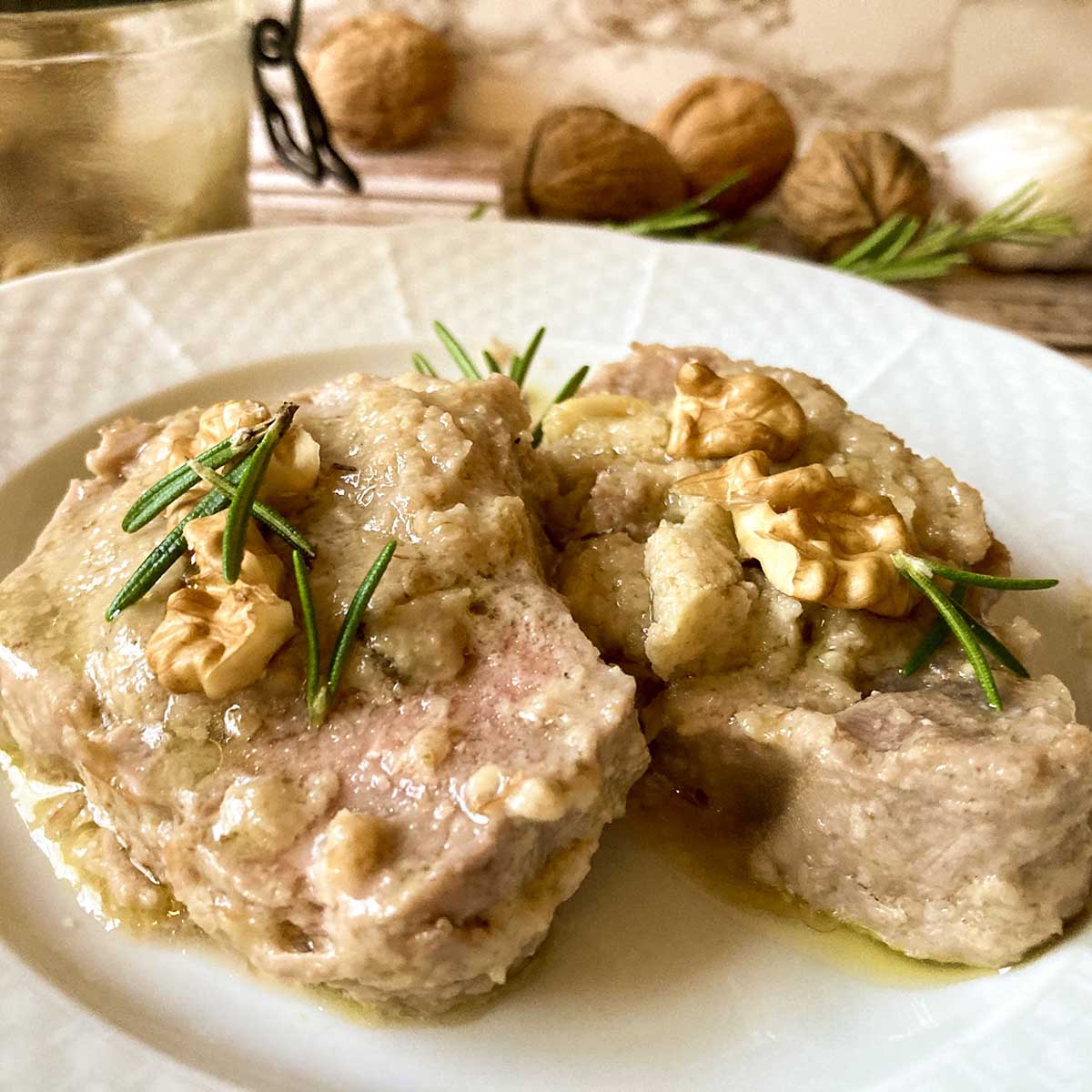 Pork Tenderloin with Walnut Sauce