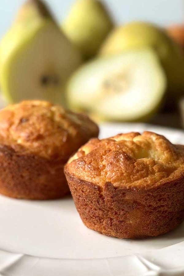 pear and gorgonzola muffins - 2