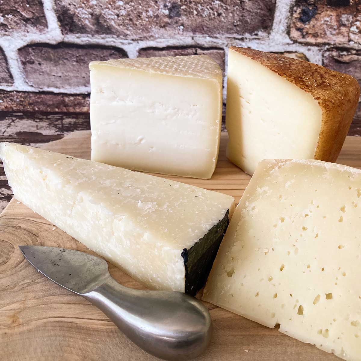 Discovering Pecorino: Varieties and Culinary Uses - Recipes from Italy