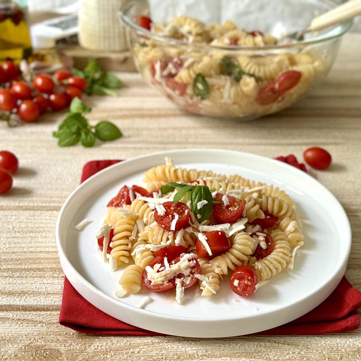 Pasta alla Crudaiola (Fresh Tomato Basil Pasta)