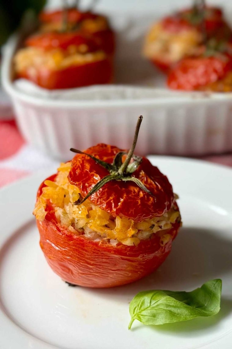 Roman Rice Roman Rice-stuffed Tomatoes (Pomodori al Riso) - Recipes from Italy