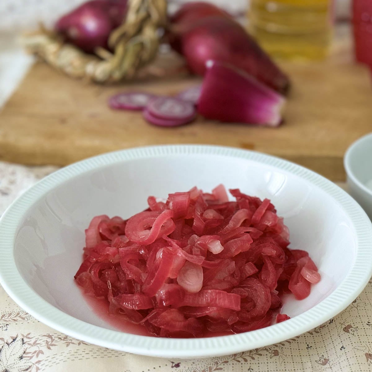 Classic Italian Sweet and Sour Red Onions