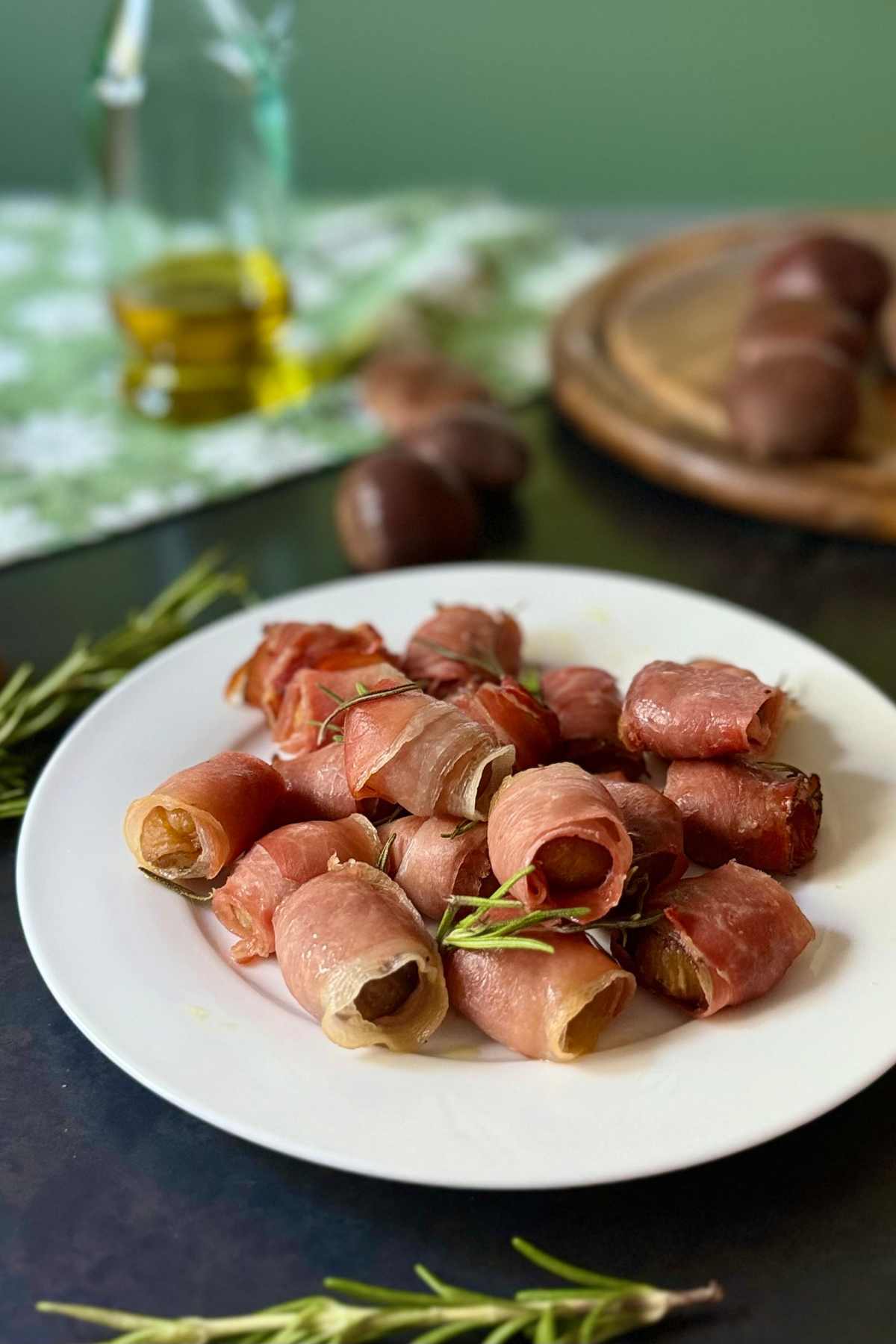 speck wrapped chestnuts