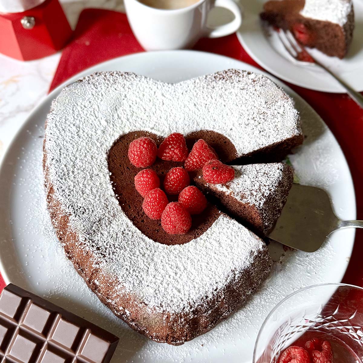 Easy Chocolate Raspberry Heart Cake