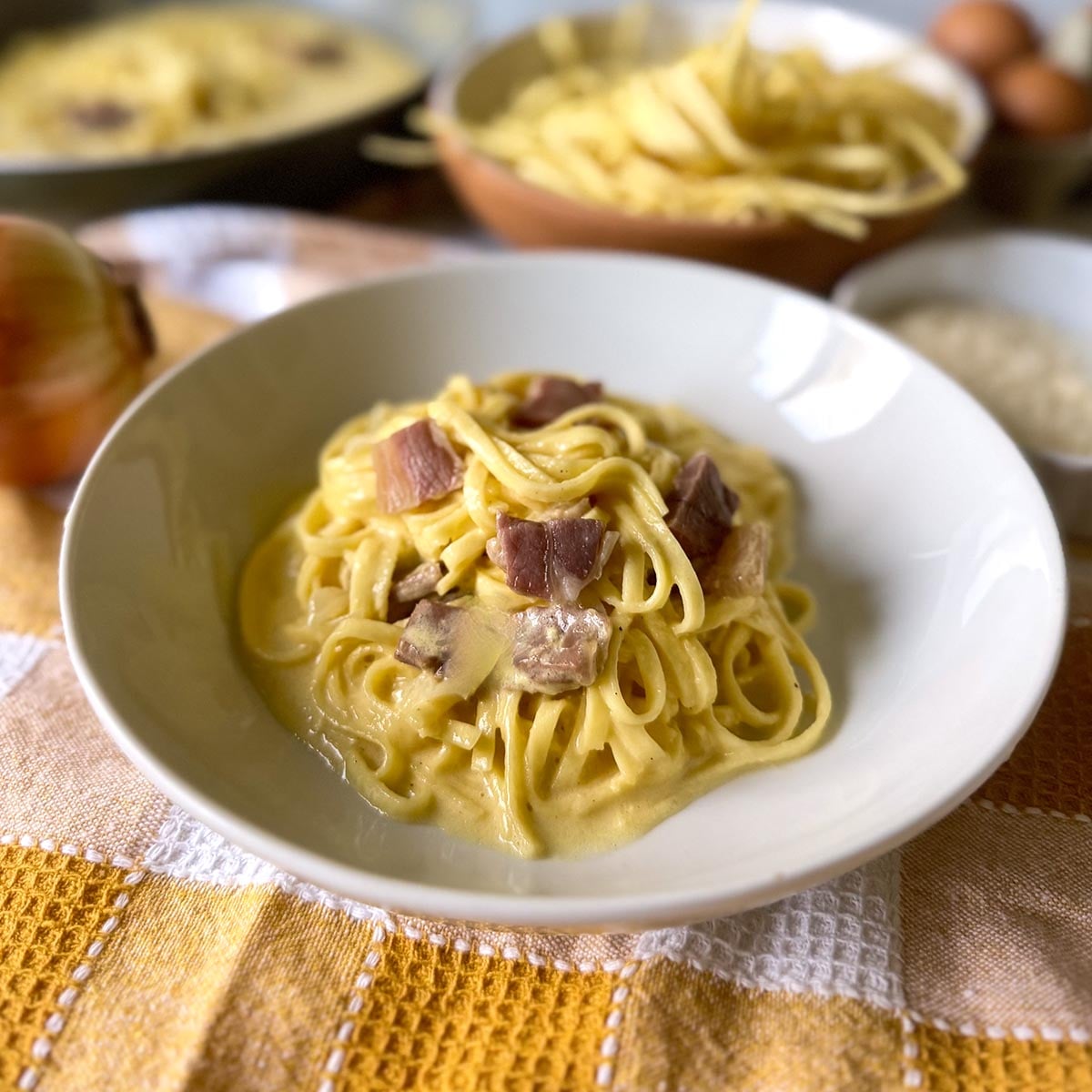 Fettuccine alla Papalina (Ham and Cream Carbonara)