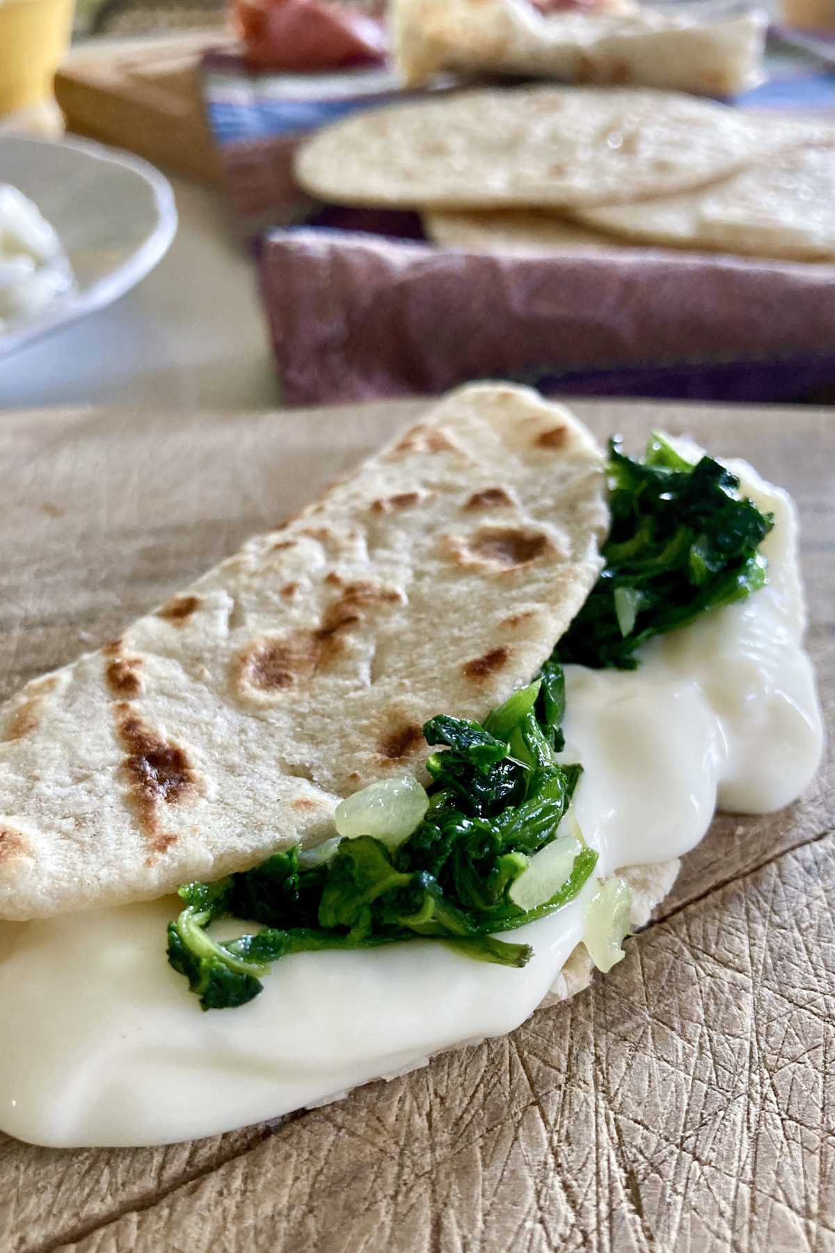 piadina with cheese