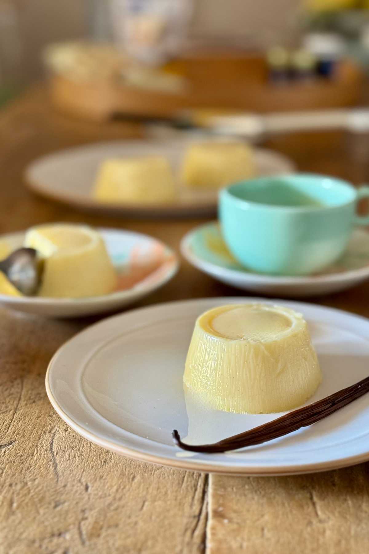 Italian vanilla pudding