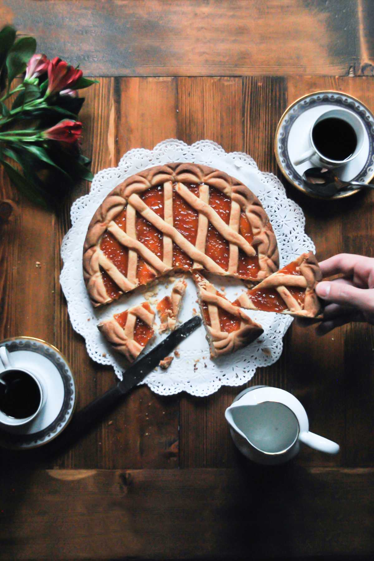 traditional Italian crostata