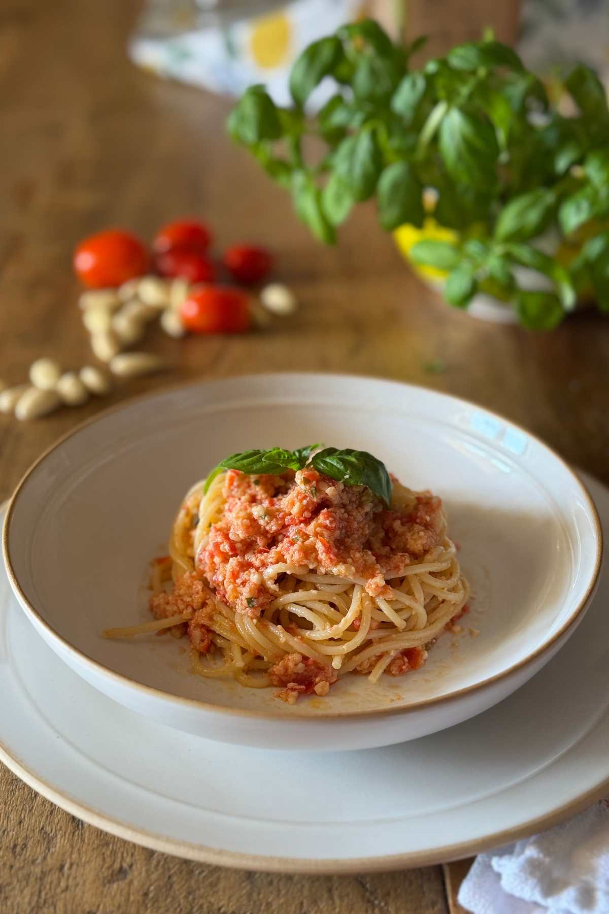 pesto alla trapanese pasta sauce