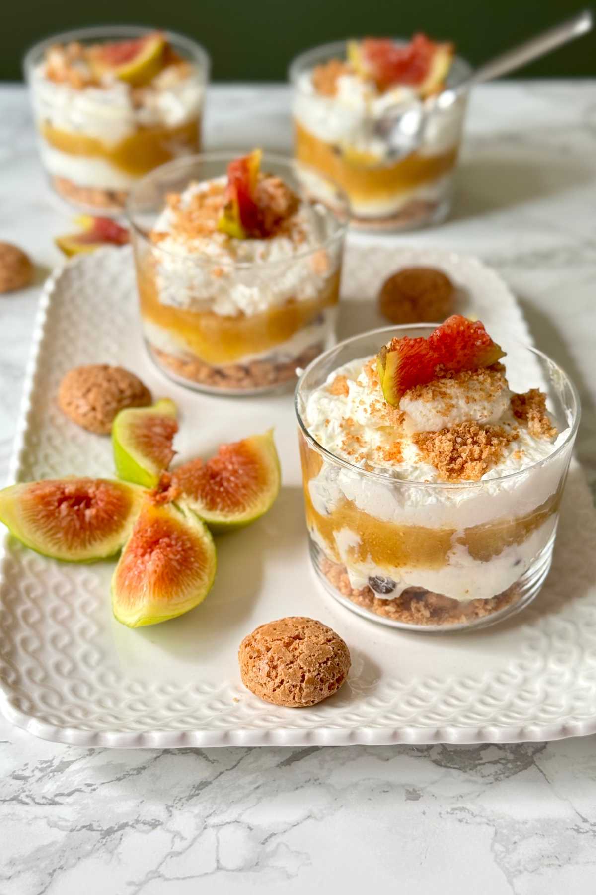 Easy Ricotta and Fresh Fig Dessert Cups
