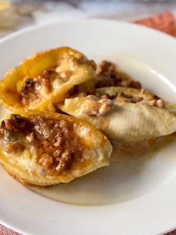 conchiglioni italian stuffed shells