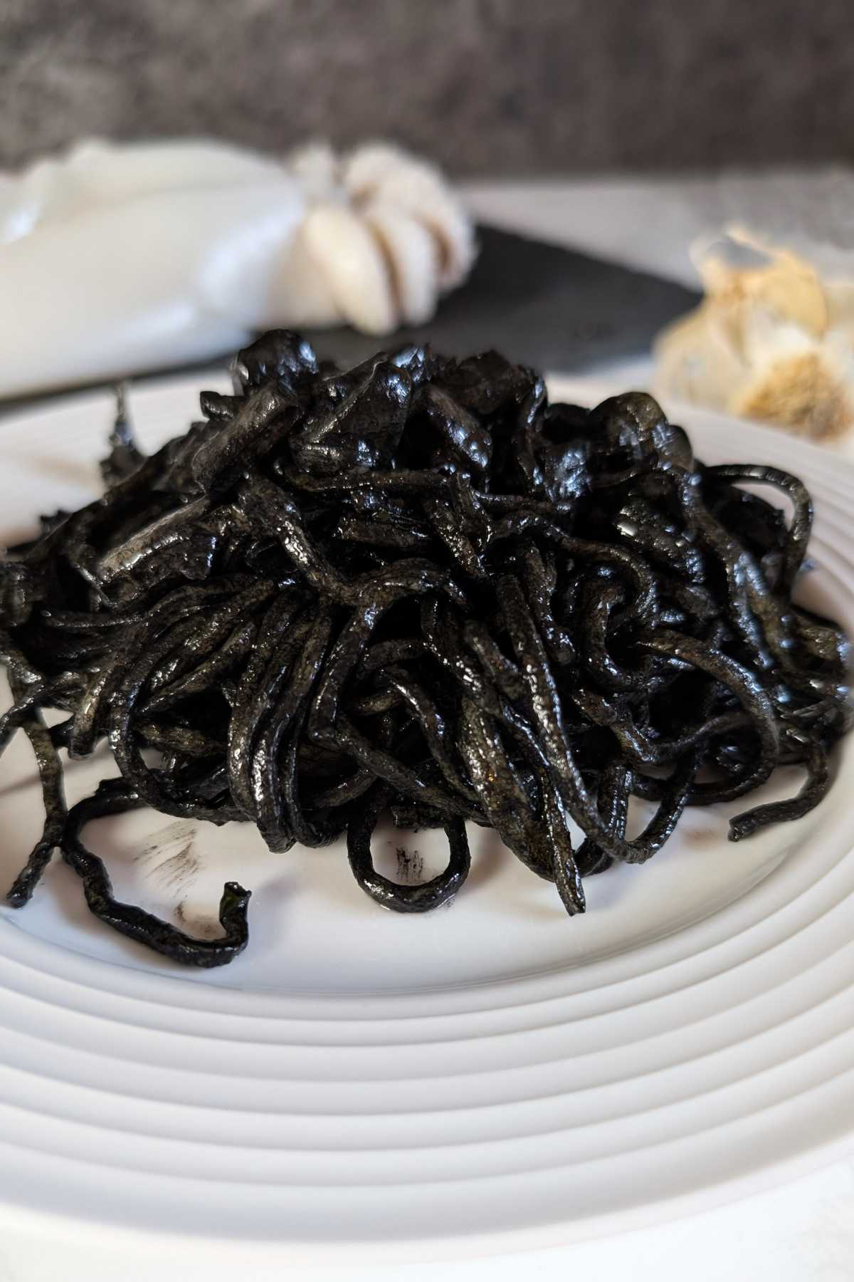 squid ink tagliolini