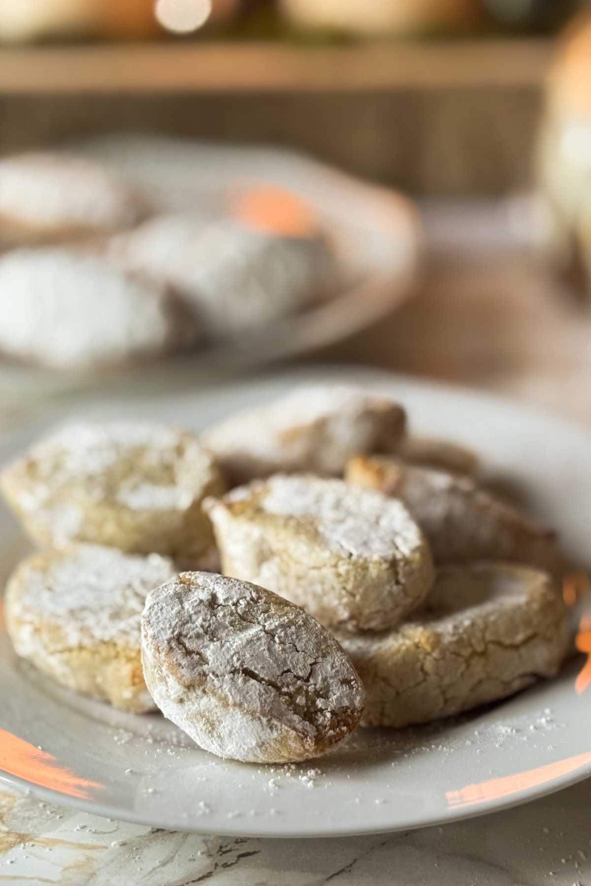 Italian ricciarelli cookies