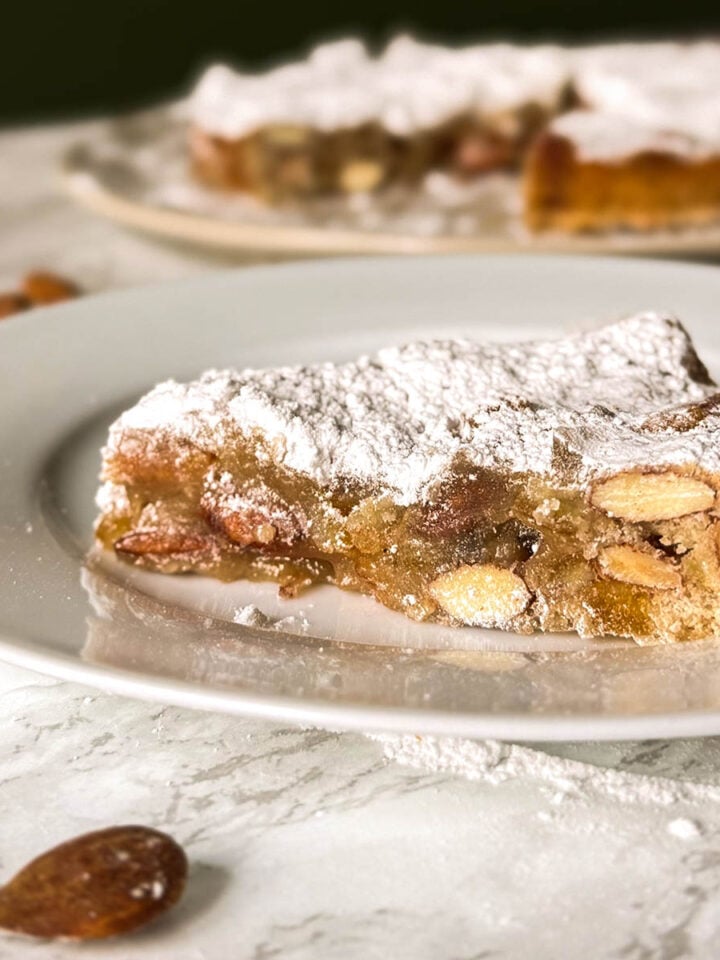 Torta Paradiso (Italian Paradise Cake) - Recipes from Italy