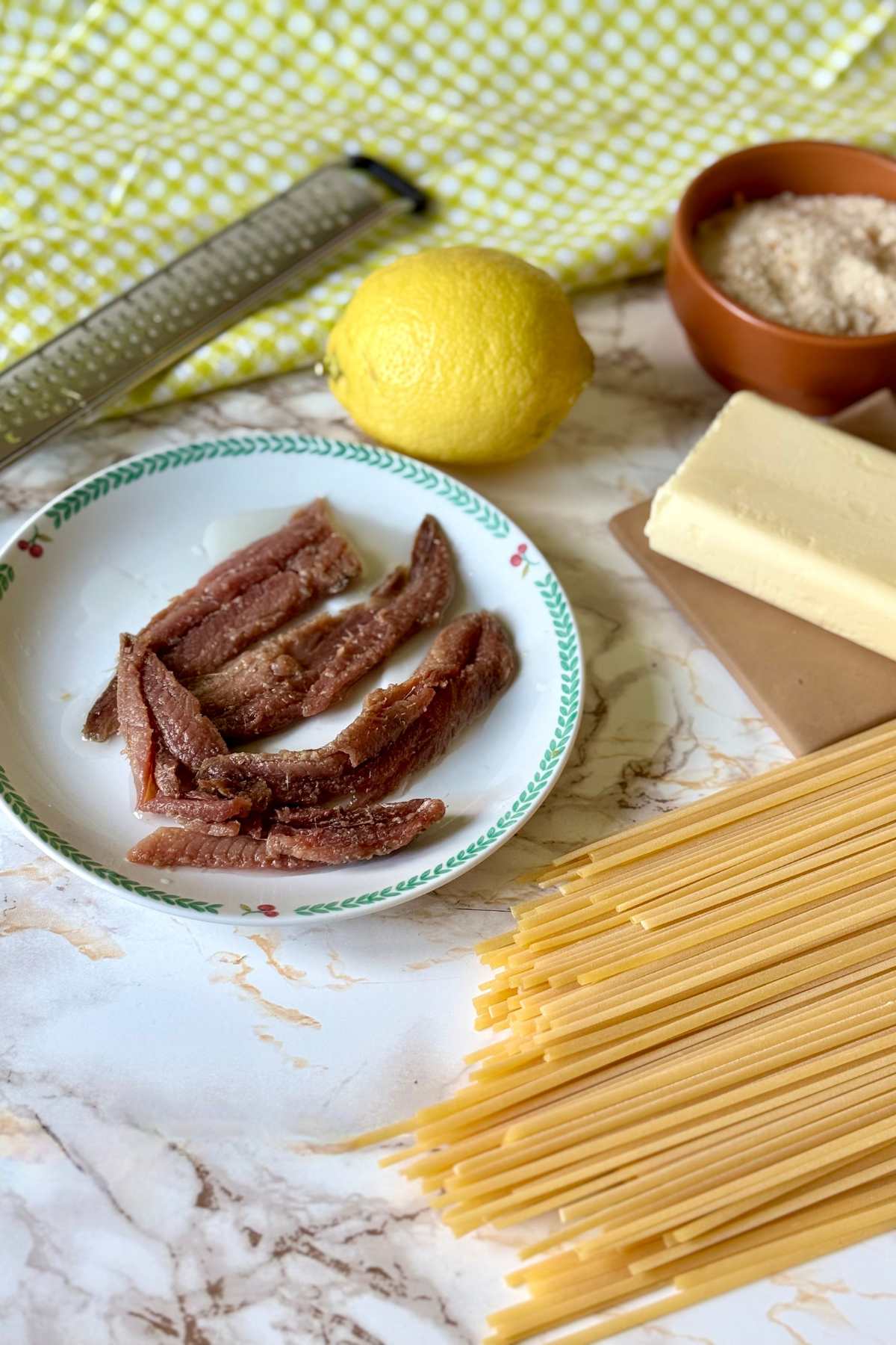 spaghetti with butter anchovies and lemon ingredients