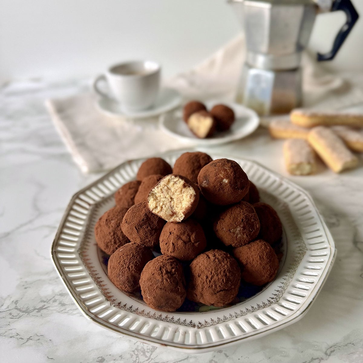 Tiramisu Truffles – Easy No Bake Italian Dessert