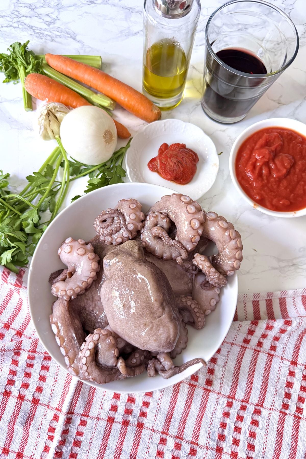 paccheri with octopus ragu ingredients