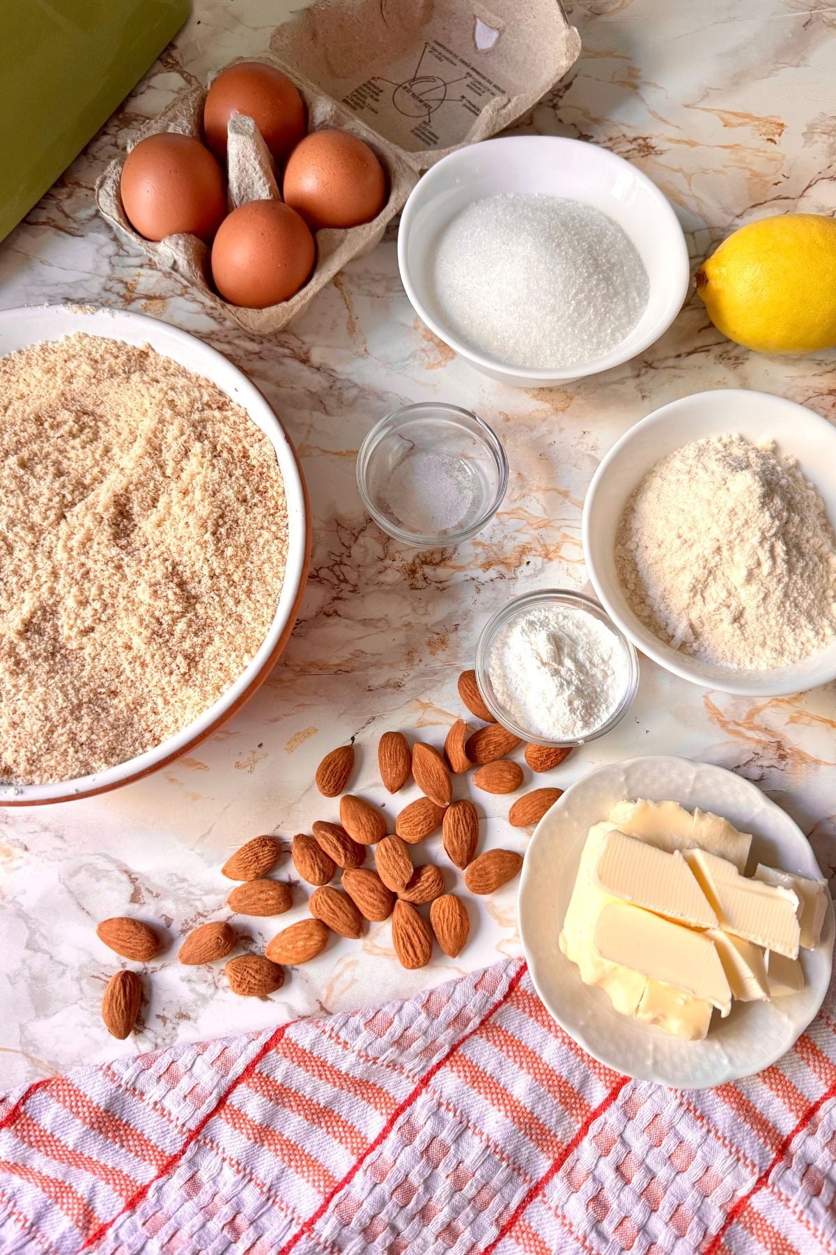 Italian almond cake ingredients