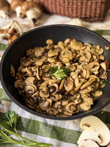 Italian sautéed mushrooms