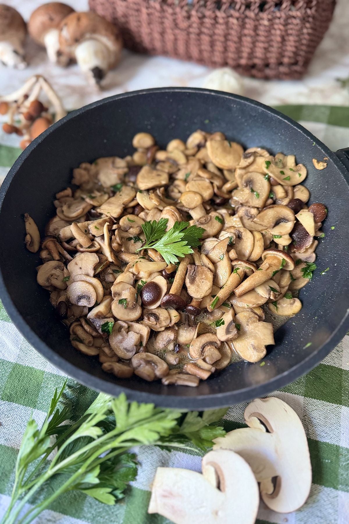 Italian sautéed mushrooms